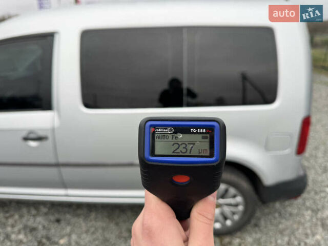 Серый Фольксваген Кадди, объемом двигателя 1.6 л и пробегом 209 тыс. км за 12400 $, фото 20 на Automoto.ua