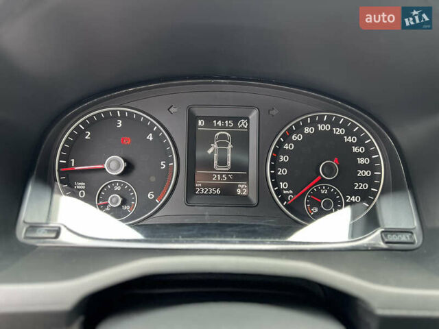 Серый Фольксваген Кадди, объемом двигателя 1.97 л и пробегом 232 тыс. км за 16700 $, фото 18 на Automoto.ua