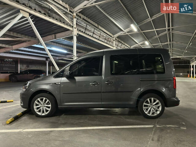 Серый Фольксваген Кадди, объемом двигателя 1.97 л и пробегом 151 тыс. км за 19700 $, фото 5 на Automoto.ua