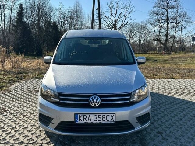 Серый Фольксваген Кадди, объемом двигателя 2 л и пробегом 132 тыс. км за 9200 $, фото 1 на Automoto.ua