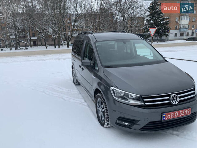 Серый Фольксваген Кадди, объемом двигателя 2 л и пробегом 165 тыс. км за 18400 $, фото 1 на Automoto.ua