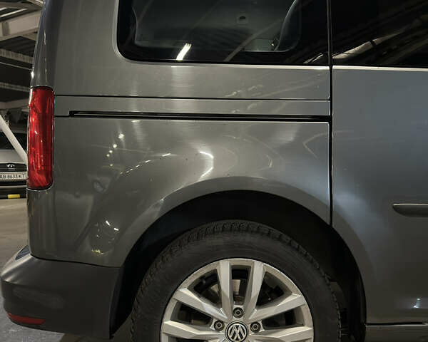 Сірий Фольксваген Кадді, об'ємом двигуна 1.97 л та пробігом 151 тис. км за 18700 $, фото 6 на Automoto.ua