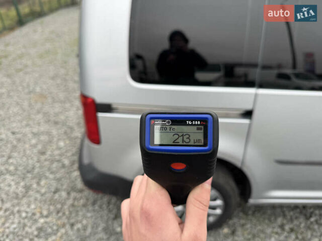 Серый Фольксваген Кадди, объемом двигателя 1.6 л и пробегом 209 тыс. км за 12400 $, фото 22 на Automoto.ua