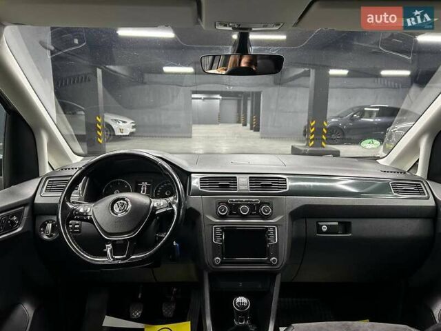 Сірий Фольксваген Кадді, об'ємом двигуна 1.97 л та пробігом 192 тис. км за 18800 $, фото 13 на Automoto.ua
