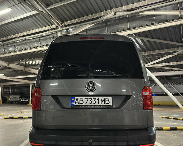 Серый Фольксваген Кадди, объемом двигателя 1.97 л и пробегом 151 тыс. км за 19700 $, фото 18 на Automoto.ua