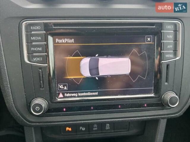 Серый Фольксваген Кадди, объемом двигателя 2 л и пробегом 242 тыс. км за 16500 $, фото 10 на Automoto.ua