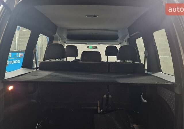 Сірий Фольксваген Кадді, об'ємом двигуна 2 л та пробігом 254 тис. км за 14700 $, фото 7 на Automoto.ua