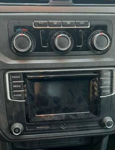 Серый Фольксваген Кадди, объемом двигателя 1.97 л и пробегом 130 тыс. км за 18500 $, фото 17 на Automoto.ua