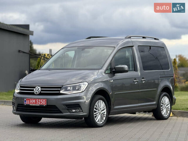 Серый Фольксваген Кадди, объемом двигателя 2 л и пробегом 187 тыс. км за 17900 $, фото 3 на Automoto.ua