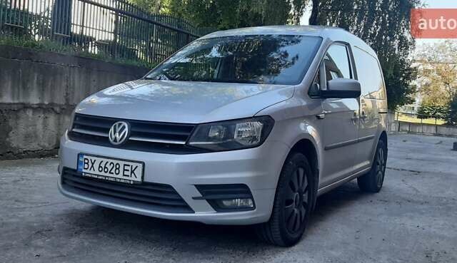 Серый Фольксваген Кадди, объемом двигателя 1.97 л и пробегом 130 тыс. км за 18500 $, фото 5 на Automoto.ua