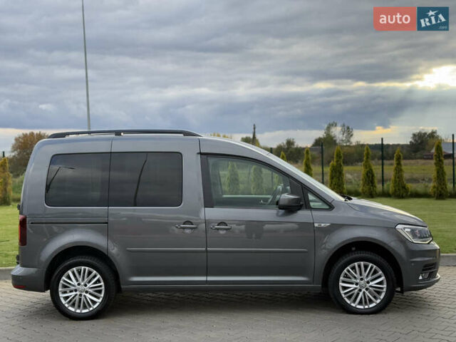 Серый Фольксваген Кадди, объемом двигателя 2 л и пробегом 187 тыс. км за 17900 $, фото 21 на Automoto.ua