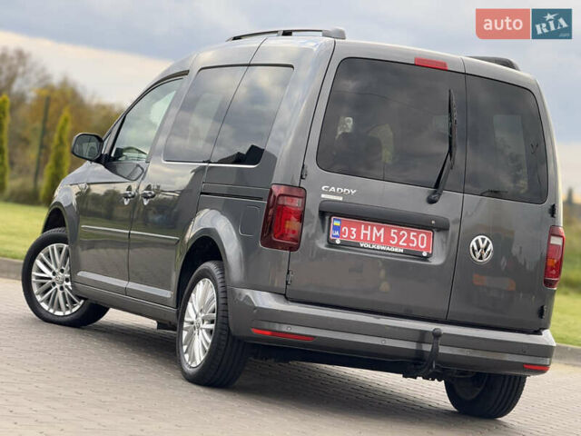 Серый Фольксваген Кадди, объемом двигателя 2 л и пробегом 187 тыс. км за 17900 $, фото 34 на Automoto.ua