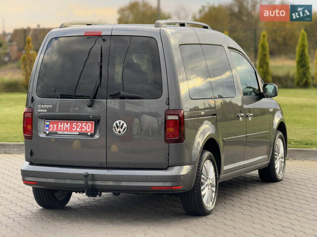 Серый Фольксваген Кадди, объемом двигателя 2 л и пробегом 187 тыс. км за 17900 $, фото 27 на Automoto.ua
