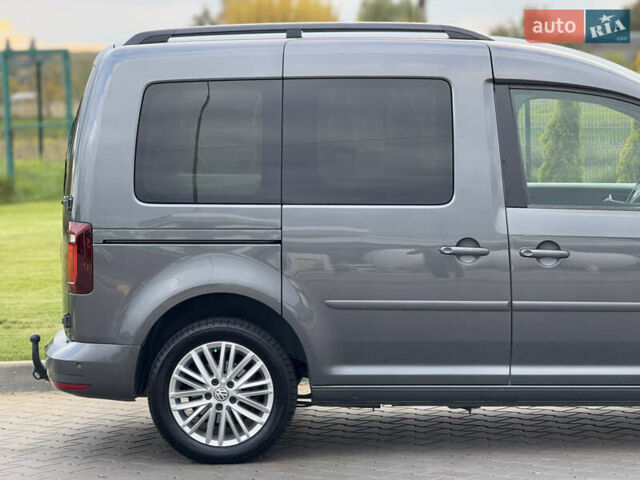 Серый Фольксваген Кадди, объемом двигателя 2 л и пробегом 187 тыс. км за 17900 $, фото 24 на Automoto.ua