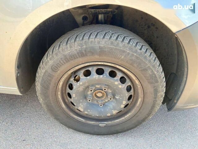 Сірий Фольксваген Кадді, об'ємом двигуна 2 л та пробігом 181 тис. км за 15400 $, фото 8 на Automoto.ua