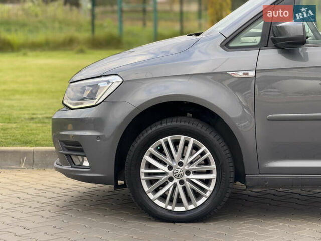 Серый Фольксваген Кадди, объемом двигателя 2 л и пробегом 187 тыс. км за 17900 $, фото 18 на Automoto.ua