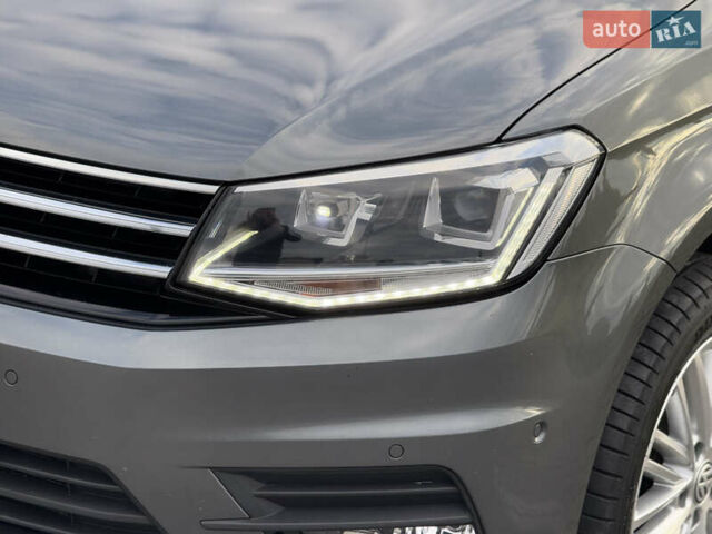 Серый Фольксваген Кадди, объемом двигателя 2 л и пробегом 187 тыс. км за 17900 $, фото 16 на Automoto.ua