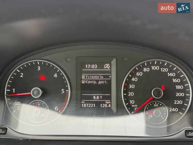 Серый Фольксваген Кадди, объемом двигателя 2 л и пробегом 187 тыс. км за 17900 $, фото 80 на Automoto.ua