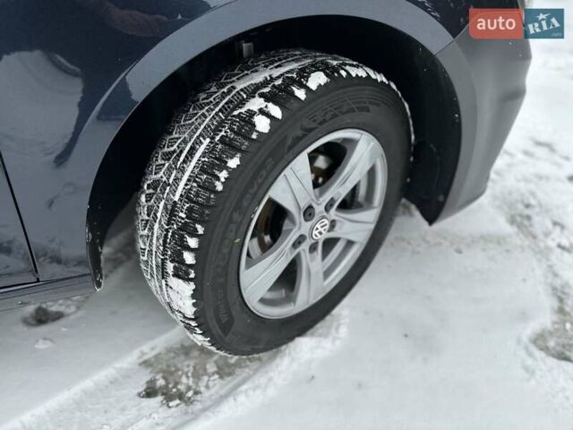 Сірий Фольксваген Кадді, об'ємом двигуна 1 л та пробігом 230 тис. км за 12700 $, фото 35 на Automoto.ua