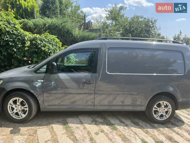 Серый Фольксваген Кадди, объемом двигателя 1.97 л и пробегом 243 тыс. км за 14000 $, фото 19 на Automoto.ua