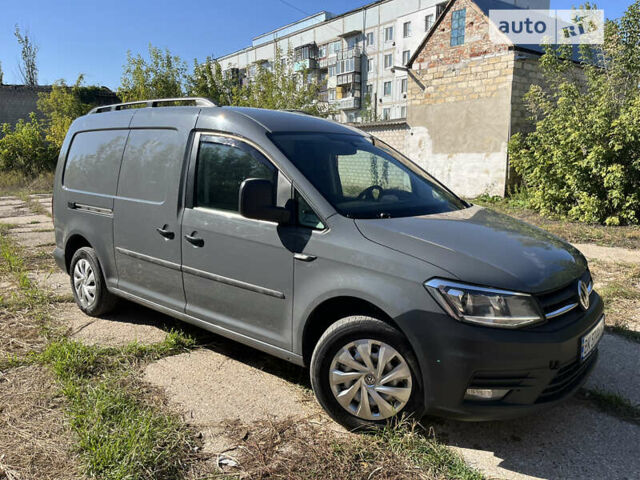 Серый Фольксваген Кадди, объемом двигателя 1.97 л и пробегом 243 тыс. км за 14000 $, фото 4 на Automoto.ua
