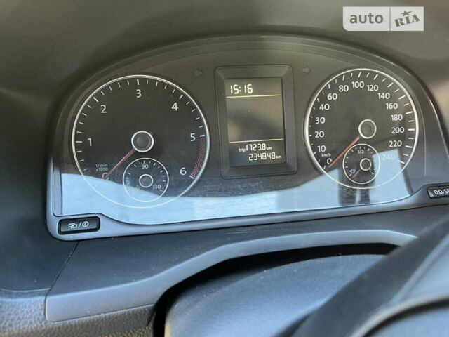 Серый Фольксваген Кадди, объемом двигателя 1.97 л и пробегом 243 тыс. км за 14000 $, фото 10 на Automoto.ua