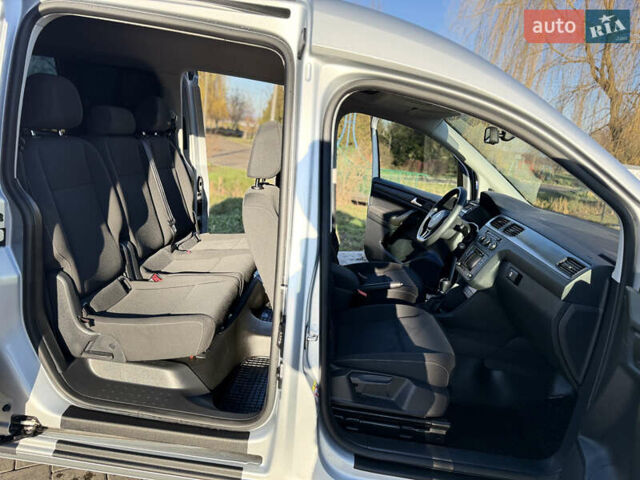 Сірий Фольксваген Кадді, об'ємом двигуна 1.97 л та пробігом 221 тис. км за 20500 $, фото 25 на Automoto.ua