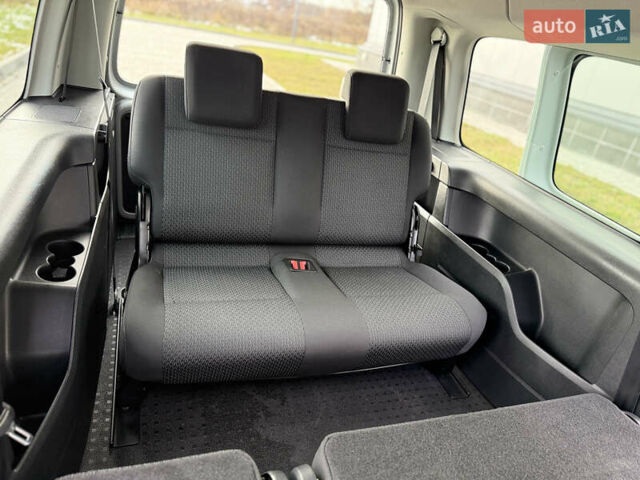 Серый Фольксваген Кадди, объемом двигателя 1.97 л и пробегом 221 тыс. км за 21000 $, фото 37 на Automoto.ua