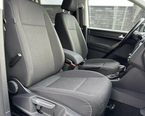 Фольксваген Кадди 2020 в Полтаве на Automoto.ua Серый Фольксваген Кадди, объемом двигателя 1.97 л и пробегом 221 тыс. км за 21999 $, фото 22 на Automoto.ua