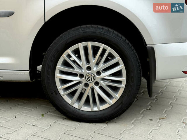 Серый Фольксваген Кадди, объемом двигателя 1.4 л и пробегом 204 тыс. км за 16999 $, фото 10 на Automoto.ua