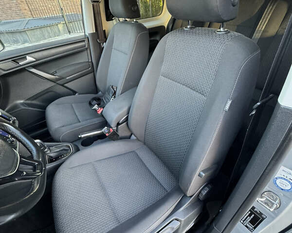 Фольксваген Кадди 2020 в Полтаве на Automoto.ua Серый Фольксваген Кадди, объемом двигателя 1.97 л и пробегом 221 тыс. км за 21999 $, фото 53 на Automoto.ua