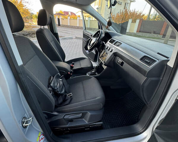 Фольксваген Кадди 2020 в Полтаве на Automoto.ua Серый Фольксваген Кадди, объемом двигателя 1.97 л и пробегом 221 тыс. км за 21999 $, фото 63 на Automoto.ua