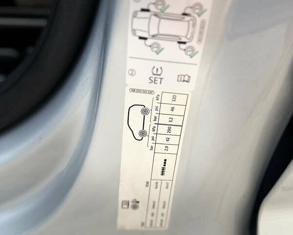 Серый Фольксваген Кадди, объемом двигателя 1.97 л и пробегом 221 тыс. км за 21000 $, фото 16 на Automoto.ua