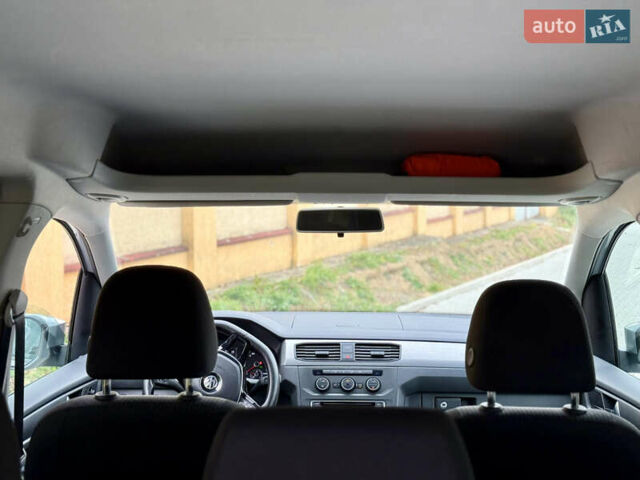 Серый Фольксваген Кадди, объемом двигателя 1.4 л и пробегом 204 тыс. км за 16999 $, фото 49 на Automoto.ua