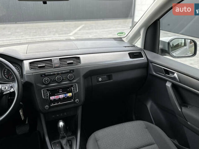 Фольксваген Кадди 2020 в Полтаве на Automoto.ua Серый Фольксваген Кадди, объемом двигателя 1.97 л и пробегом 221 тыс. км за 21999 $, фото 6 на Automoto.ua