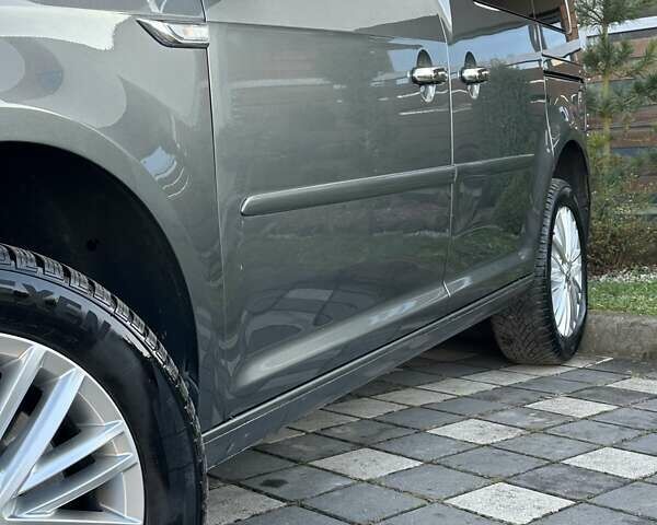 Серый Фольксваген Кадди, объемом двигателя 1.97 л и пробегом 175 тыс. км за 19750 $, фото 34 на Automoto.ua