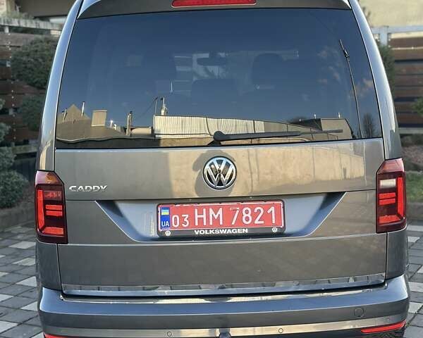 Серый Фольксваген Кадди, объемом двигателя 1.97 л и пробегом 175 тыс. км за 19750 $, фото 62 на Automoto.ua