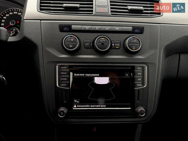 Серый Фольксваген Кадди, объемом двигателя 1.4 л и пробегом 204 тыс. км за 16999 $, фото 31 на Automoto.ua