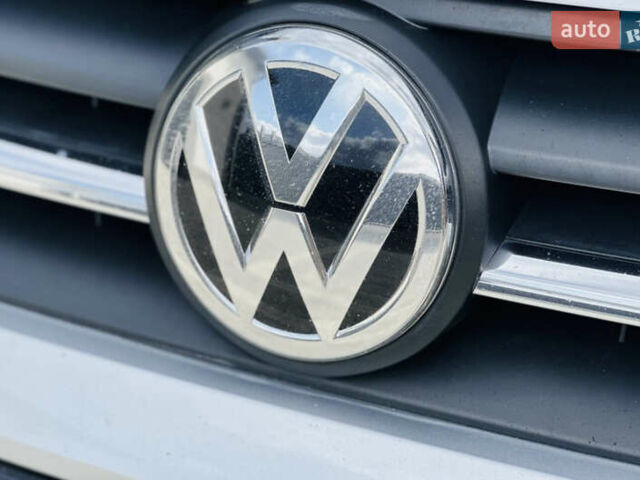 Фольксваген Кадди 2020 в Полтаве на Automoto.ua Серый Фольксваген Кадди, объемом двигателя 1.97 л и пробегом 221 тыс. км за 21999 $, фото 2 на Automoto.ua