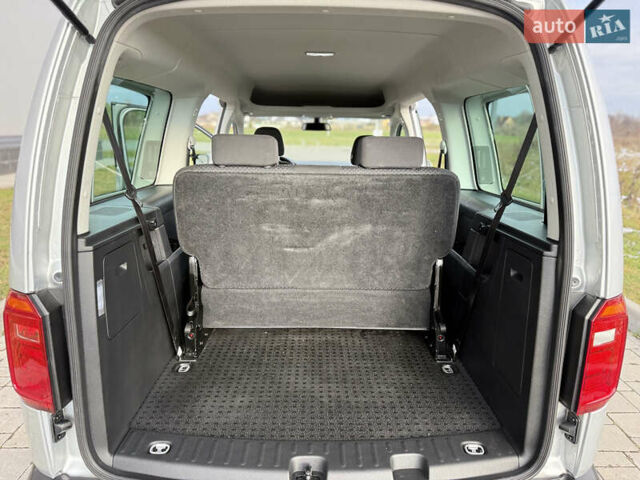 Серый Фольксваген Кадди, объемом двигателя 1.97 л и пробегом 221 тыс. км за 21000 $, фото 45 на Automoto.ua