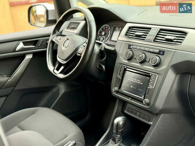 Серый Фольксваген Кадди, объемом двигателя 1.4 л и пробегом 204 тыс. км за 16999 $, фото 23 на Automoto.ua