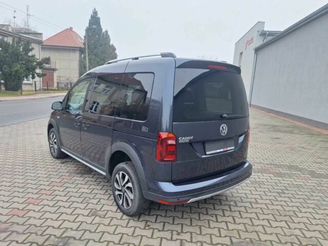 Серый Фольксваген Кадди, объемом двигателя 2 л и пробегом 45 тыс. км за 4900 $, фото 5 на Automoto.ua