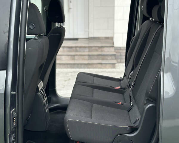 Серый Фольксваген Кадди, объемом двигателя 2 л и пробегом 248 тыс. км за 16950 $, фото 43 на Automoto.ua