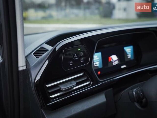 Серый Фольксваген Кадди, объемом двигателя 1.97 л и пробегом 238 тыс. км за 36800 $, фото 19 на Automoto.ua