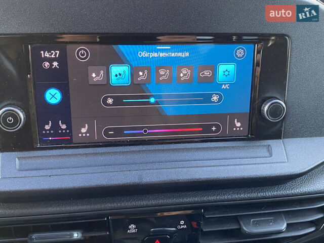 Серый Фольксваген Кадди, объемом двигателя 1.97 л и пробегом 256 тыс. км за 21900 $, фото 52 на Automoto.ua