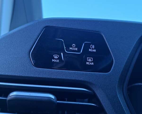 Серый Фольксваген Кадди, объемом двигателя 2 л и пробегом 147 тыс. км за 27500 $, фото 11 на Automoto.ua