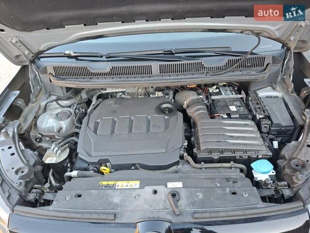 Серый Фольксваген Кадди, объемом двигателя 2 л и пробегом 147 тыс. км за 27500 $, фото 26 на Automoto.ua