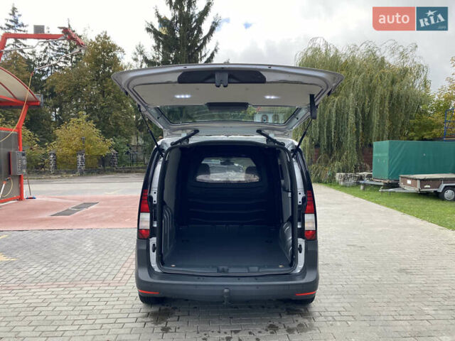 Фольксваген Кадди 2022 в Радивилове на Automoto.ua Серый Фольксваген Кадди, объемом двигателя 2 л и пробегом 241 тыс. км за 17950 $, фото 49 на Automoto.ua