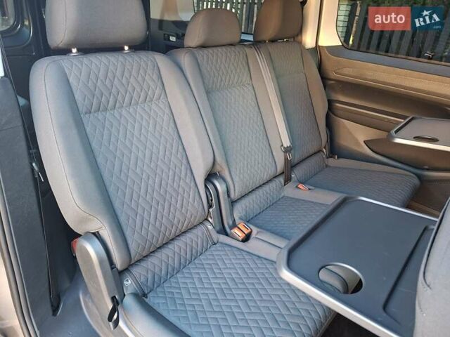 Серый Фольксваген Кадди, объемом двигателя 2 л и пробегом 147 тыс. км за 27500 $, фото 40 на Automoto.ua