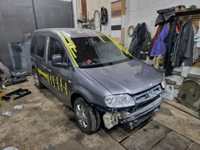 Серый Фольксваген Кадди, объемом двигателя 1.9 л и пробегом 10 тыс. км за 6000 $, фото 6 на Automoto.ua